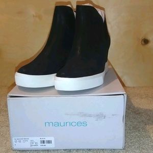 Maurices Tia Sneaker Wedge 9